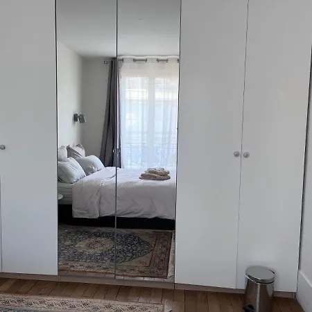 Appartement Recemment Renove, Design Et Confort